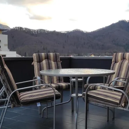 Modern With Great Terasse And Mountain View