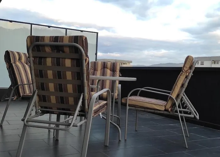 Apartment Modern With Great Terasse And Mountain View Brasov